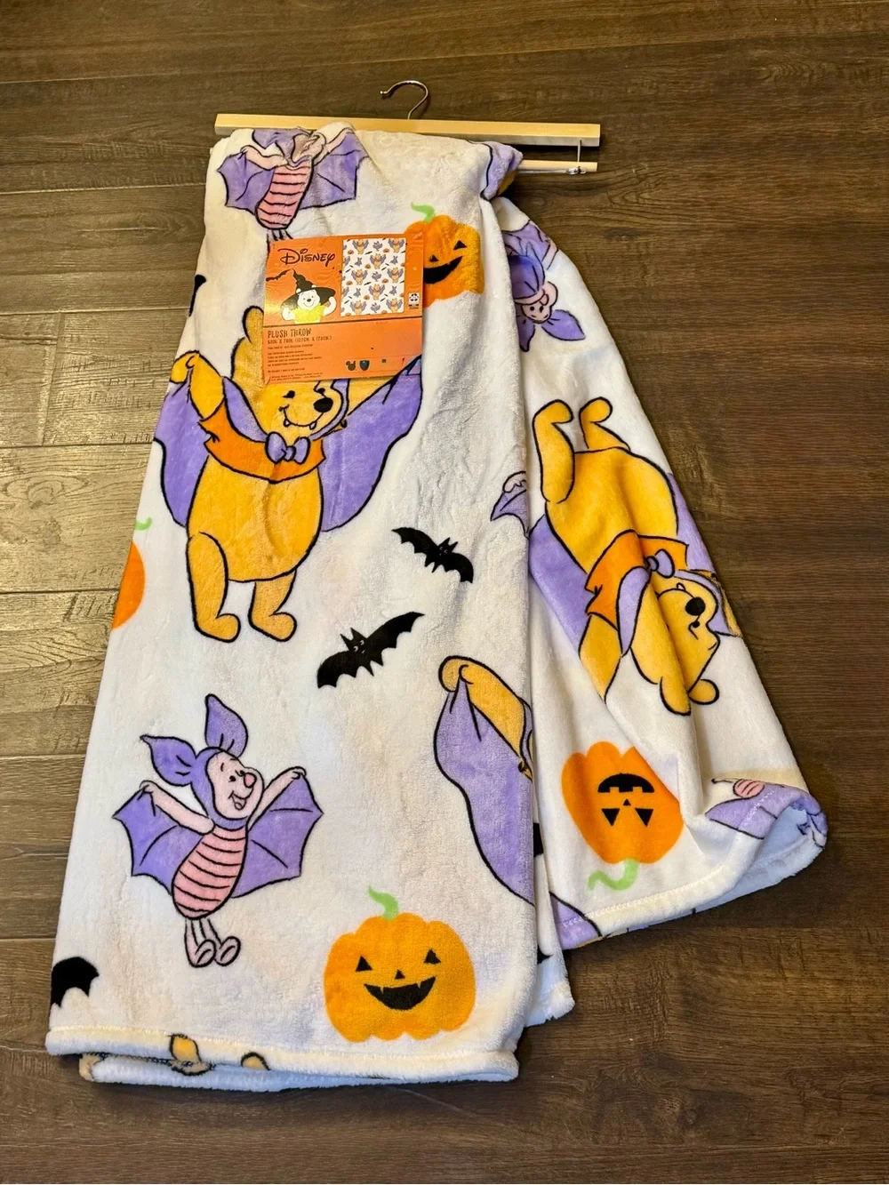 Winnie the Pooh Halloween throw blanket